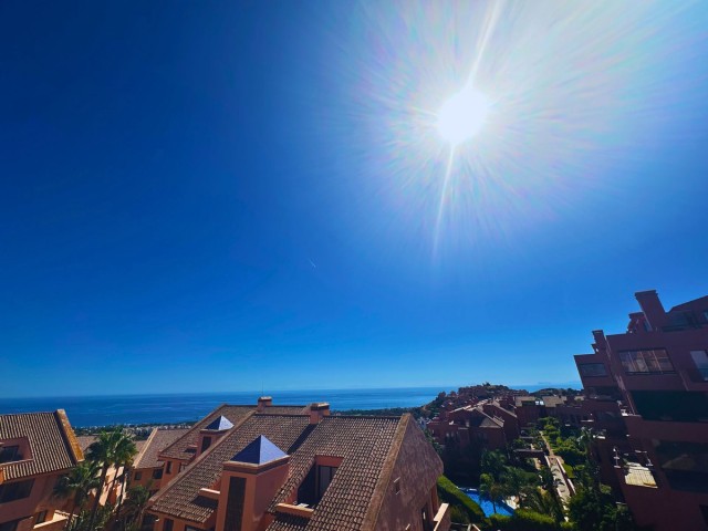 3 Bedrooms Apartment in Calahonda