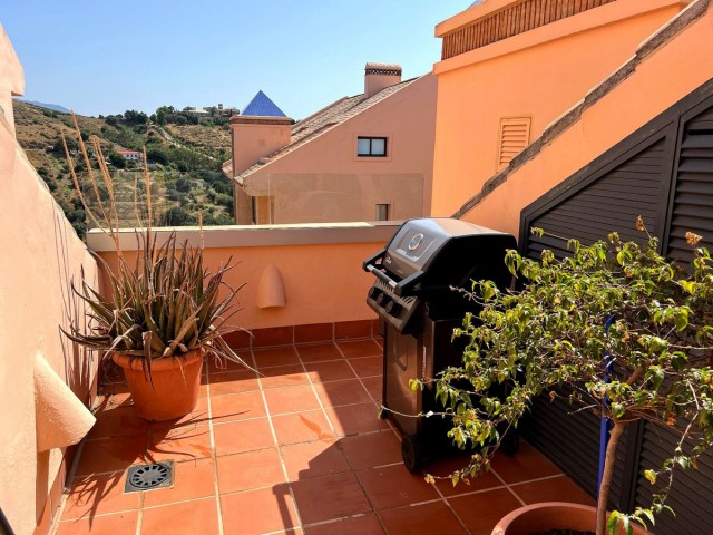 Appartement avec 3 Chambres  à Calahonda