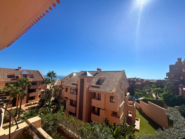 Appartement avec 3 Chambres  à Calahonda