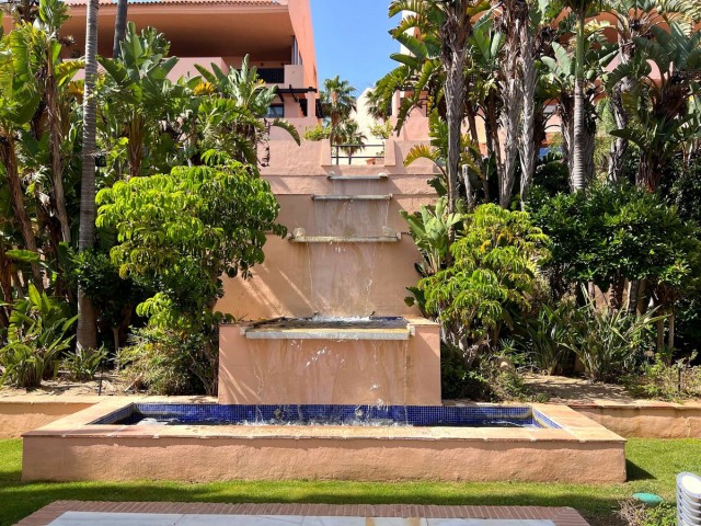 Appartement avec 3 Chambres  à Calahonda