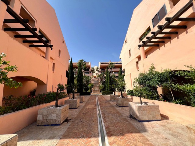 Appartement avec 3 Chambres  à Calahonda