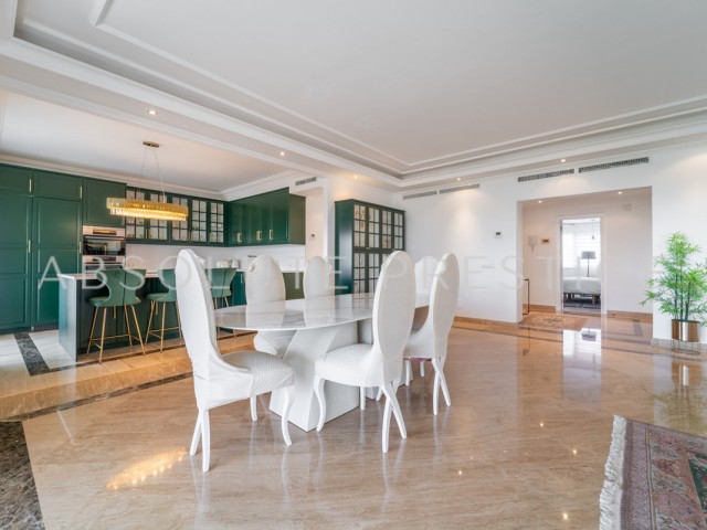 Appartement avec 3 Chambres  à Puerto Banús