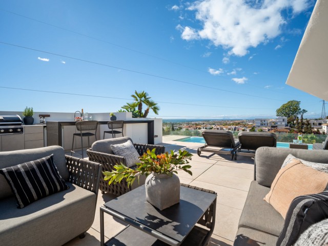 4 Soveroms Villa i Nueva Andalucía