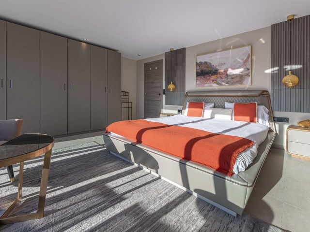 Appartement avec 4 Chambres  à Puerto Banús