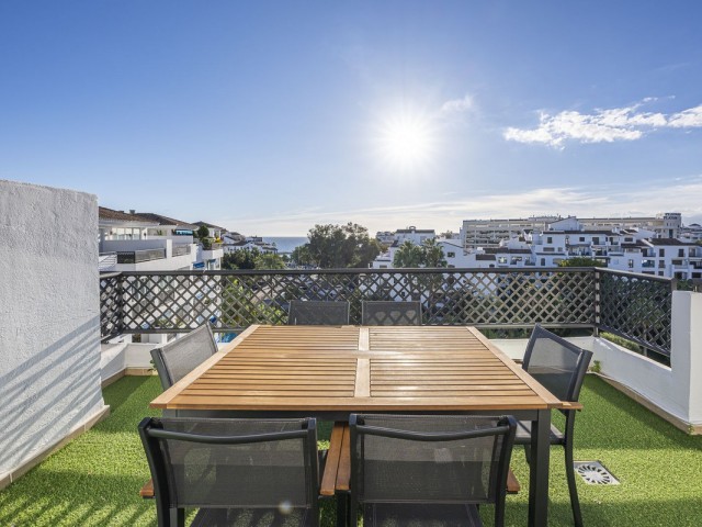 Appartement avec 4 Chambres  à Puerto Banús