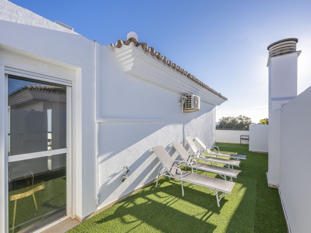 Appartement avec 4 Chambres  à Puerto Banús