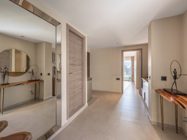 Appartement avec 4 Chambres  à Puerto Banús