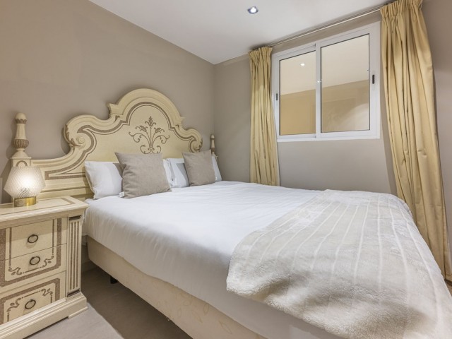 Appartement avec 4 Chambres  à Puerto Banús