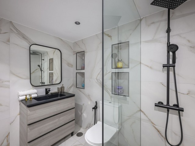 Appartement avec 4 Chambres  à Puerto Banús