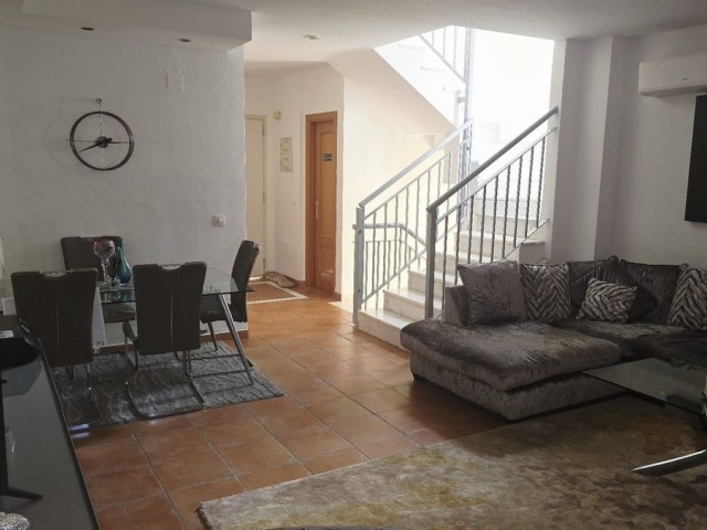 3 Bedrooms Townhouse in Los Pacos