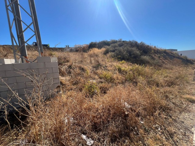 Tomt, Valle Romano, R5218120