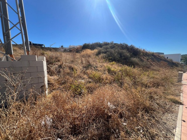 Tomt, Valle Romano, R5218120