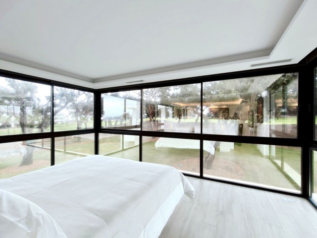 5 Bedrooms Villa in San Roque Club