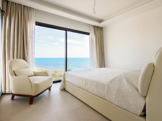 3 Bedrooms Townhouse in Estepona