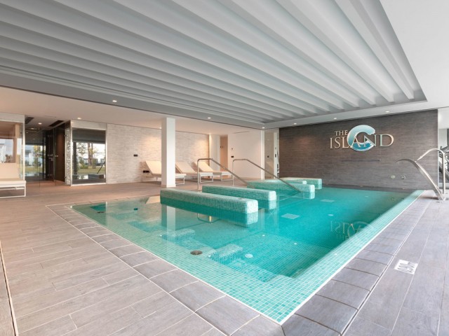 3 Bedrooms Townhouse in Estepona