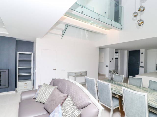 3 Soveroms Rekkehus i Estepona