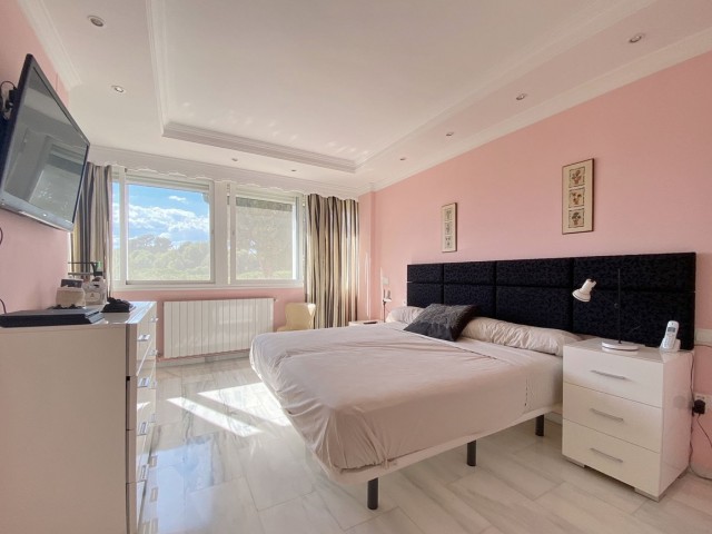 3 Slaapkamer Rijtjeshuis in Marbella