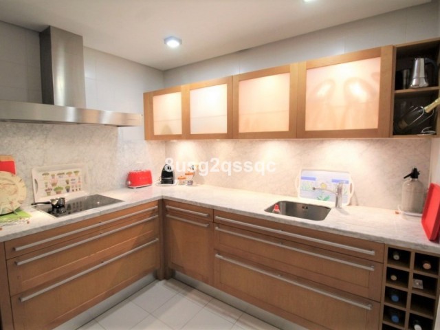 Apartamento con 2 Dormitorios  en Costalita