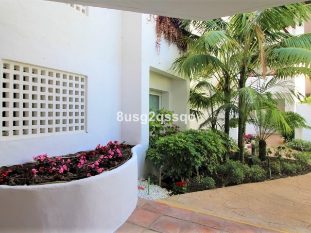 Apartamento con 2 Dormitorios  en Costalita