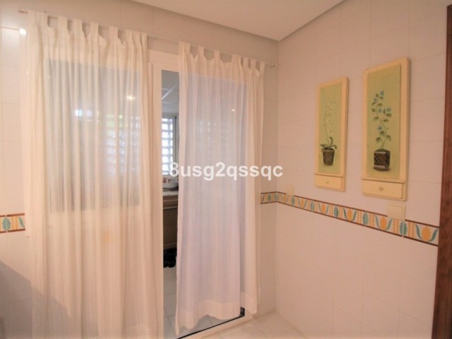 Apartamento con 2 Dormitorios  en Costalita