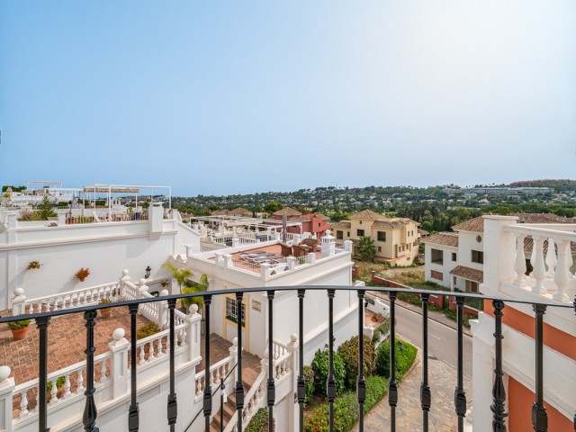 3 Schlafzimmer Reihenhaus in Nueva Andalucía