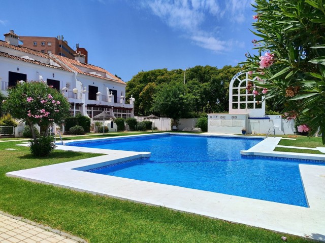 4 Soveroms Rekkehus i Fuengirola