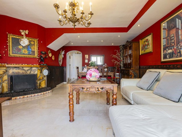 4 Bedrooms Townhouse in Marbella