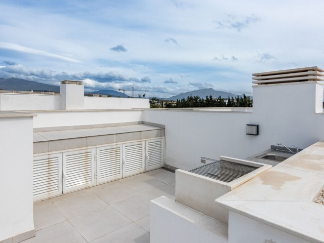 Maison mitoyenne avec 3 Chambres  à Bel Air