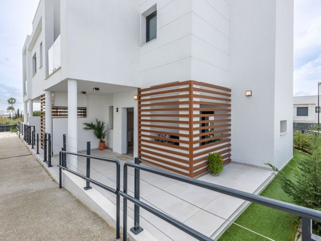 Maison mitoyenne avec 3 Chambres  à Bel Air