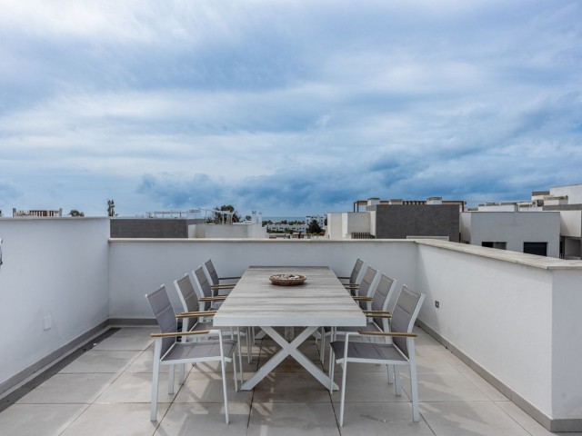 Maison mitoyenne avec 3 Chambres  à Bel Air