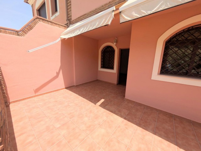 Villa avec 4 Chambres  à Benalmadena