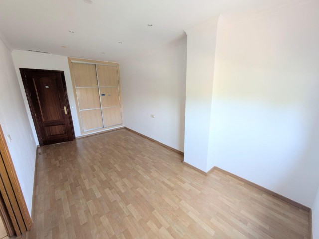 Villa avec 4 Chambres  à Benalmadena