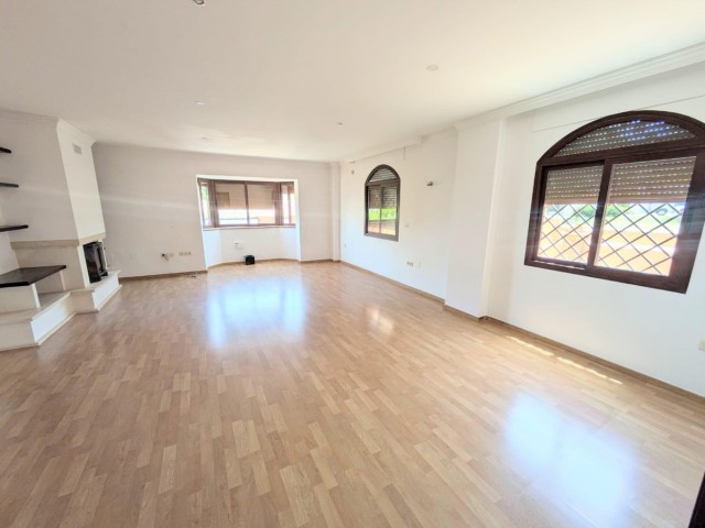 4 Schlafzimmer Villa in Benalmadena