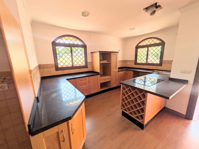 4 Schlafzimmer Villa in Benalmadena