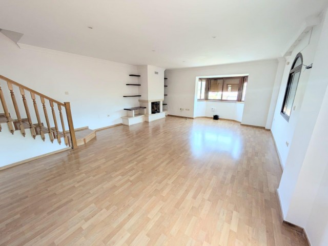 Villa avec 4 Chambres  à Benalmadena