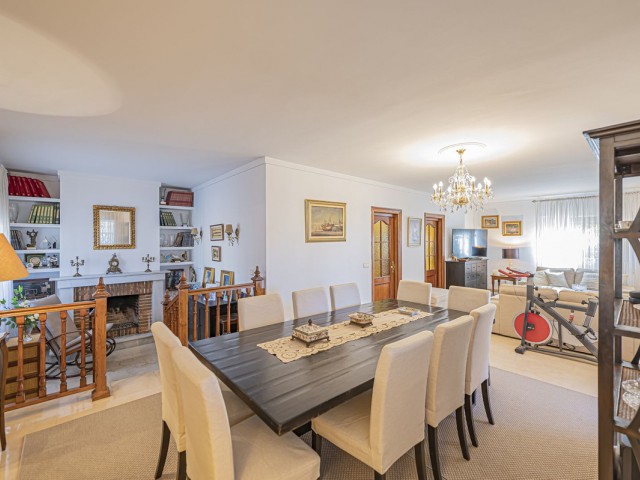 Villa avec 4 Chambres  à Marbella