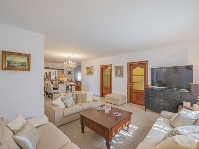 Villa avec 4 Chambres  à Marbella