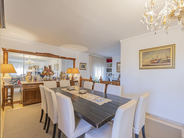 Villa avec 4 Chambres  à Marbella