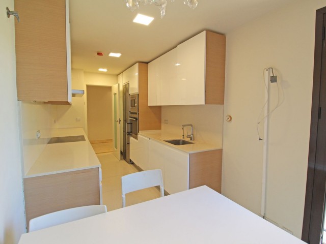 Penthouse in Guadalmina Baja