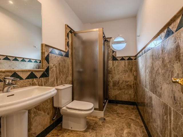 4 Schlafzimmer Villa in San Roque Club