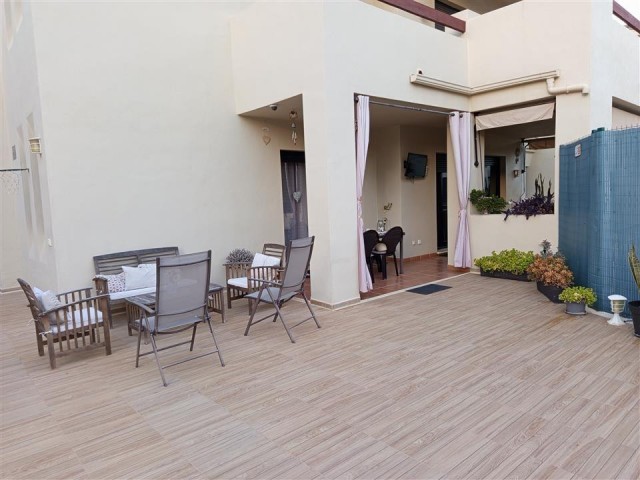 Appartement avec 3 Chambres  à Selwo