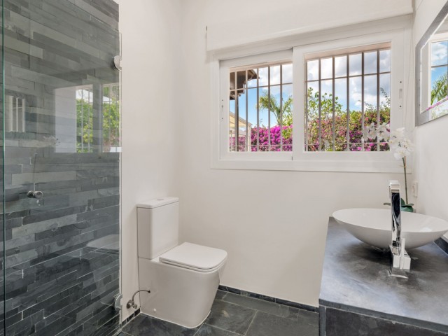 4 Bedrooms Villa in Mijas Golf