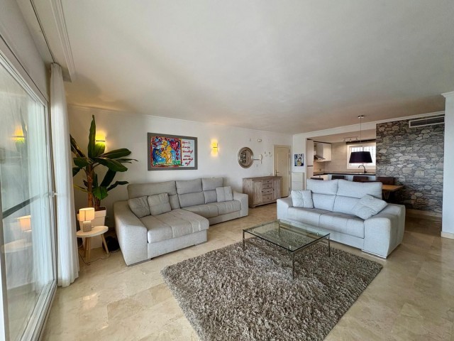 Apartment, Calahonda, R5219575