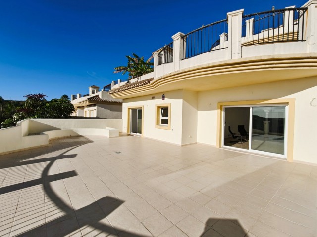 Appartement, San Roque Club, R5219650