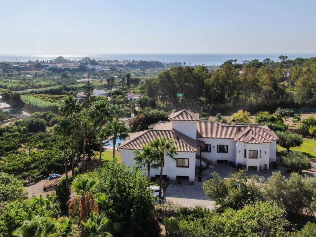 3 Soveroms Villa i Estepona