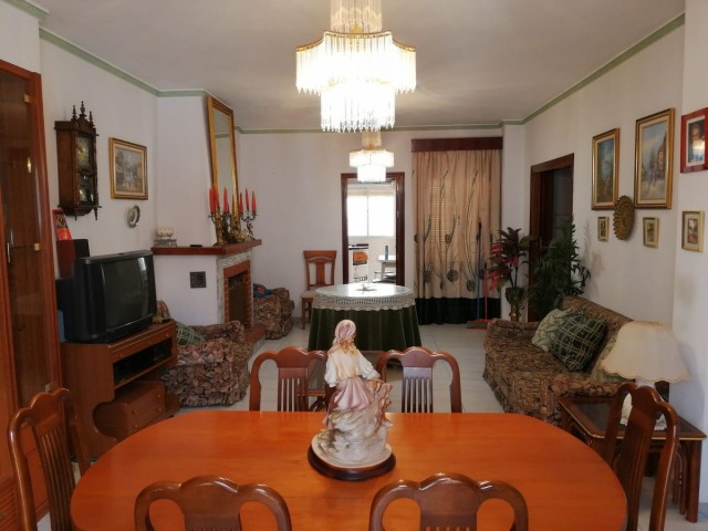5 Bedrooms Townhouse in Alhaurín el Grande