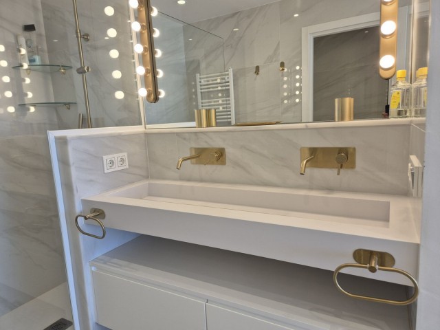 3 Bedrooms Apartment in Guadalmina Baja