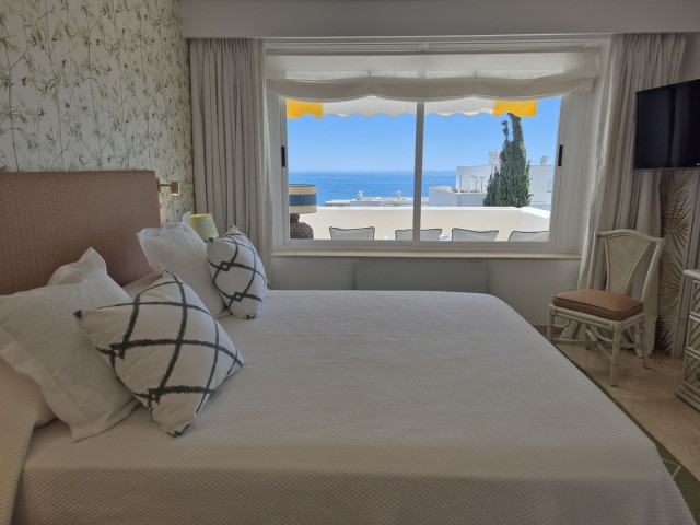 3 Bedrooms Apartment in Guadalmina Baja