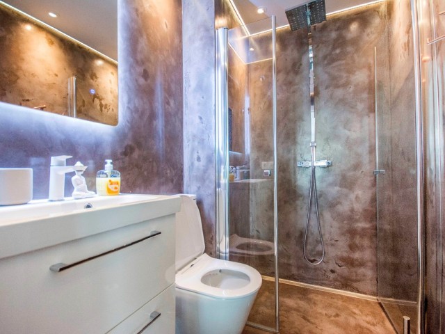 3 Bedrooms Apartment in Elviria