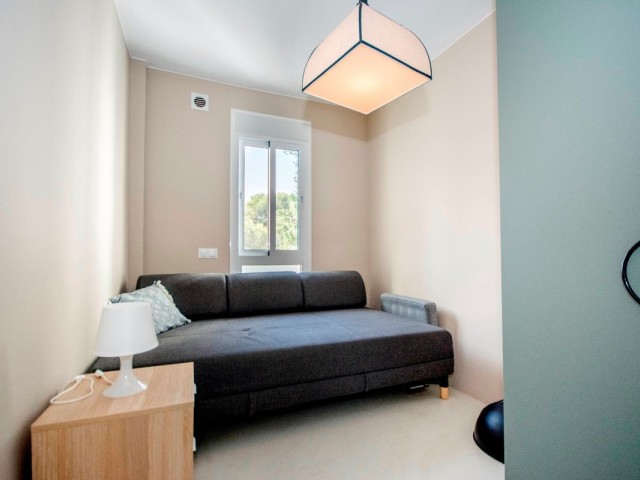 3 Bedrooms Apartment in Elviria